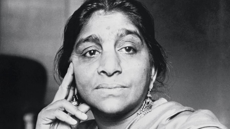 Sarojini Naidu - 'The Nightingale of India' - The Indian Chronicles