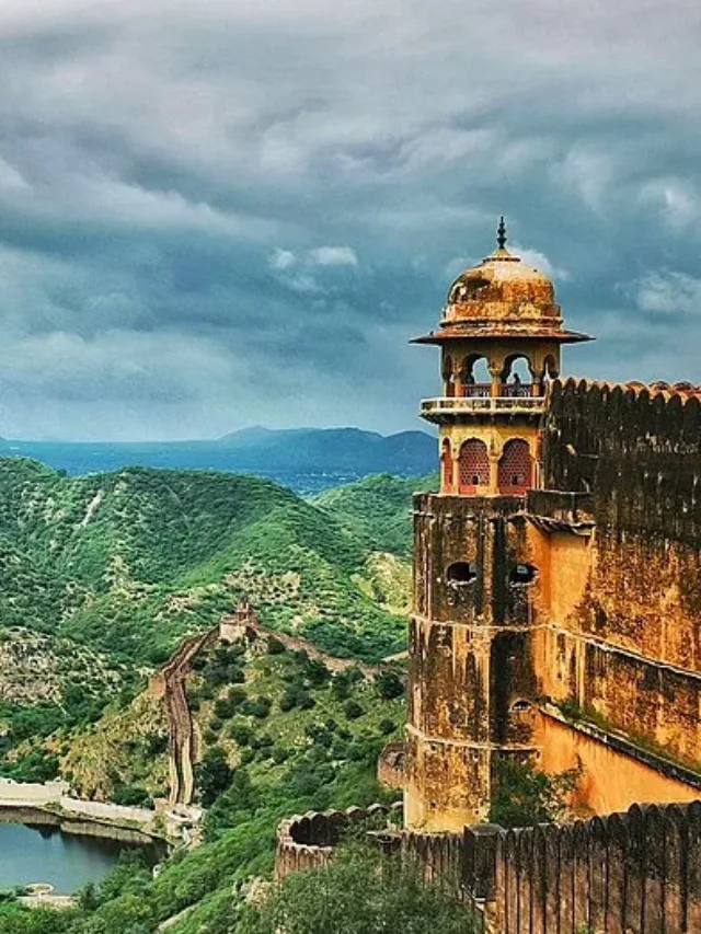 Top 12 Historical Monuments in Jaipur