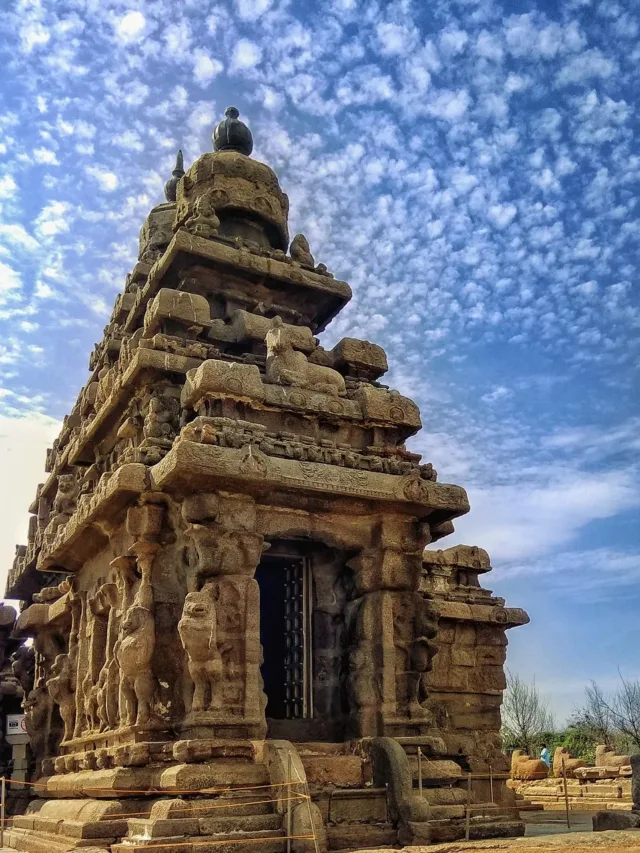 Top 10 Most Visited Monuments in India 2023