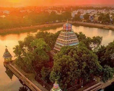 Vandiyur Mariamman Teppakulam - Largest temple tank in India